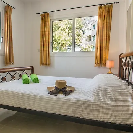 Pernera Breeze Villa Paralimni